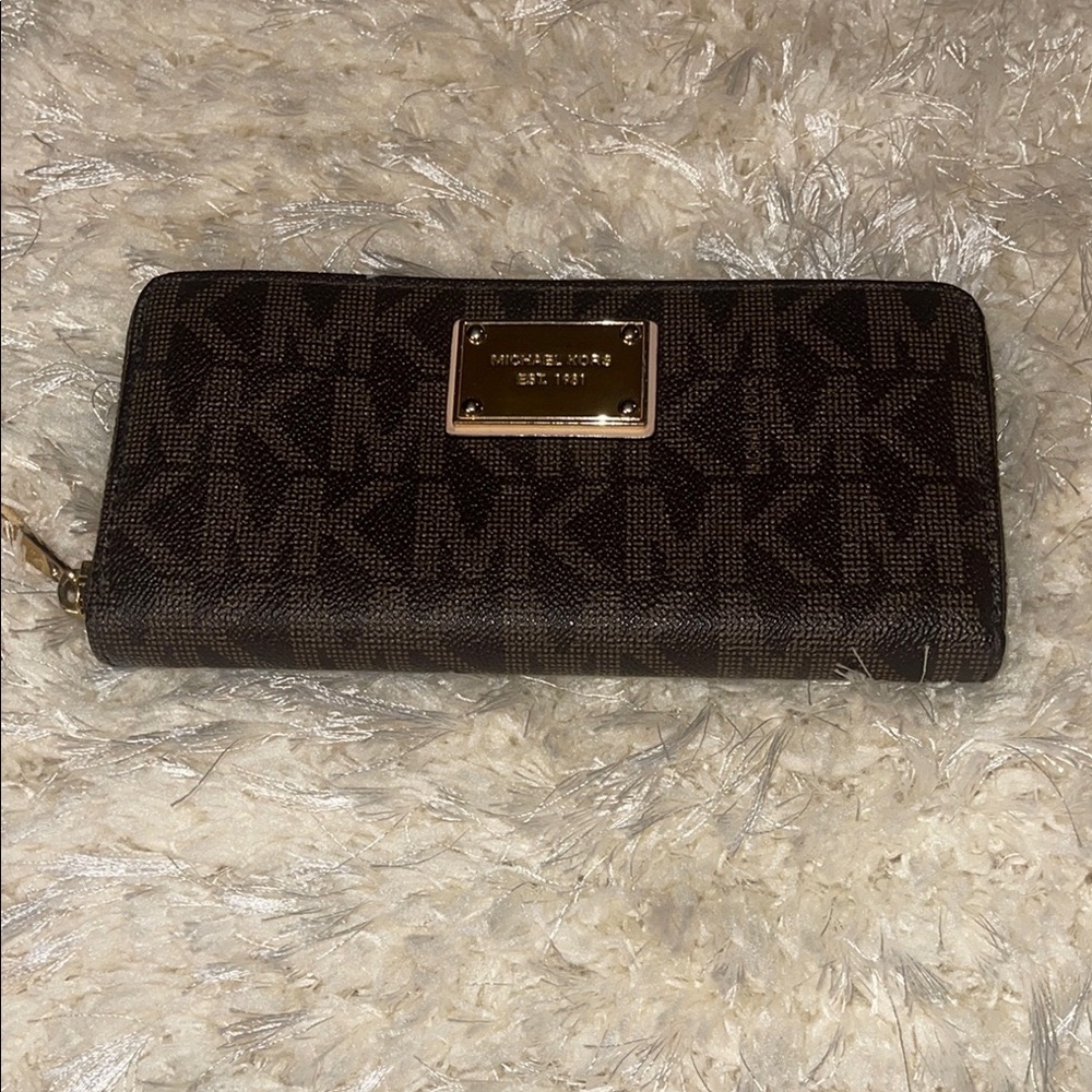 Michael Kors Brown Leather Zip Around Wallet with Gold Branding